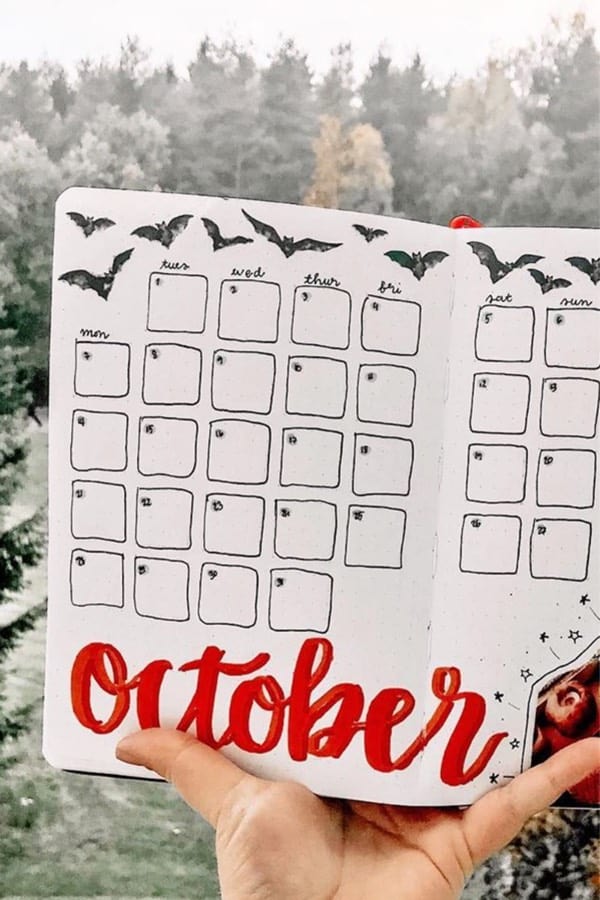 creative monthly log for halloween