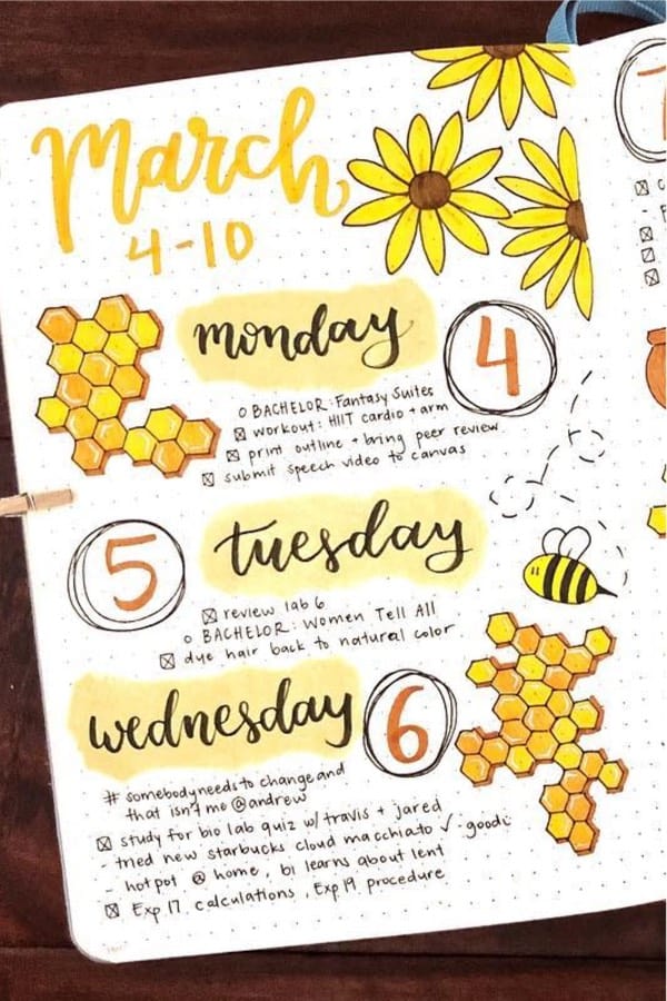 best bujo layouts with bee theme