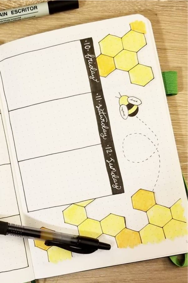 weekly spread inspiration with honey bee