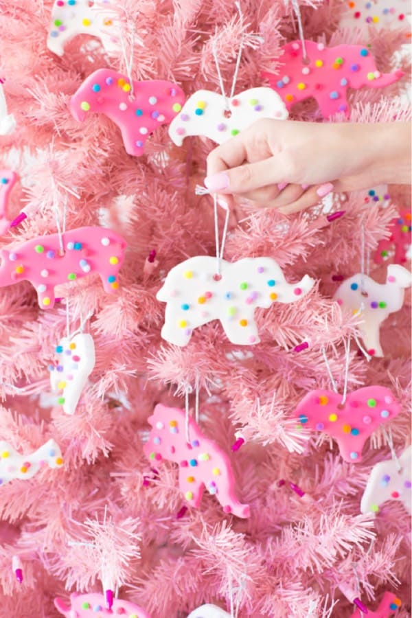 diy pink ornament tutorial for holiday time