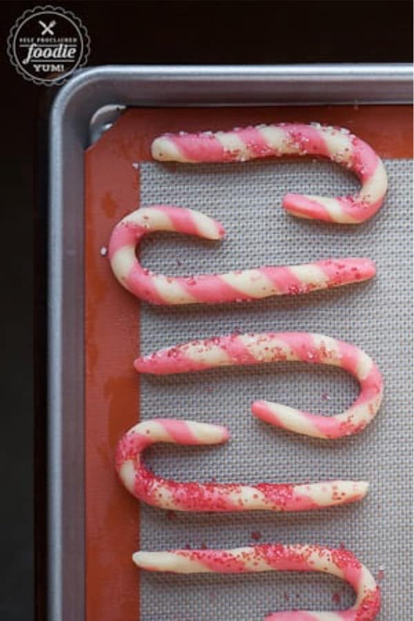 candy cane shaped cookies for xmas