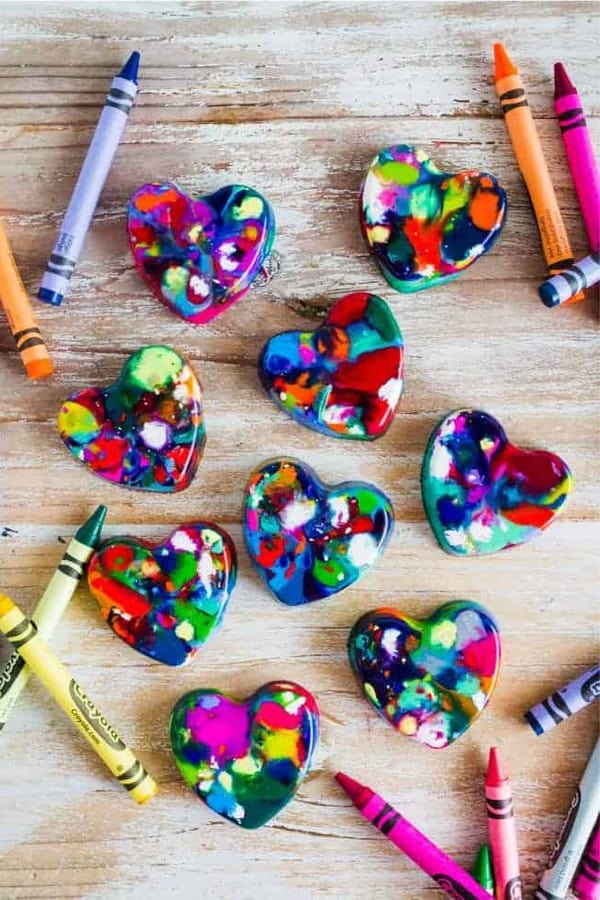 diy crayons in heart shapes
