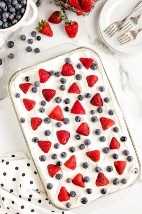 summer icebox dessert recipe with berries