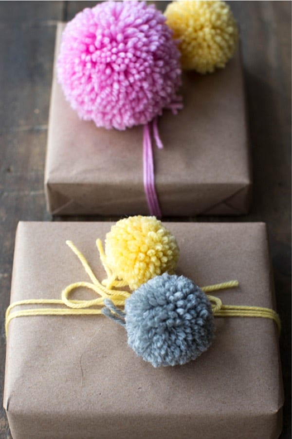 how to make yarn ball decorations
