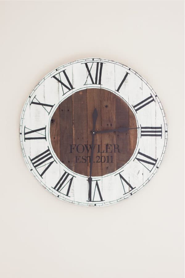 wall clock made with left over pallet wood