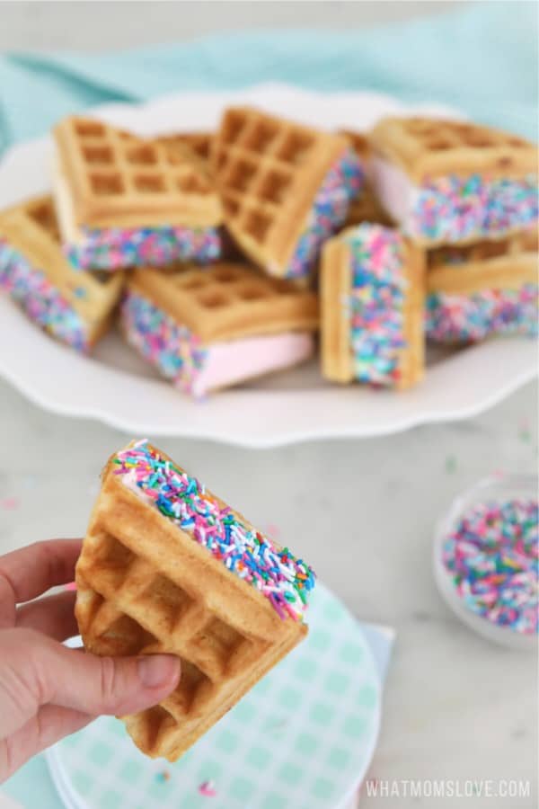 easy to make ice cream sandwhich