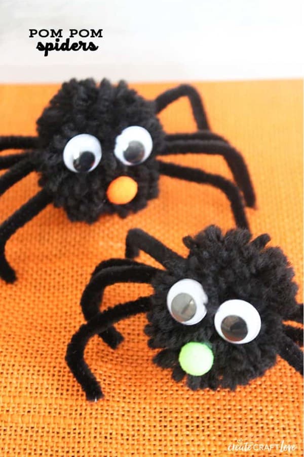 yarn craft inspriation for halloween time