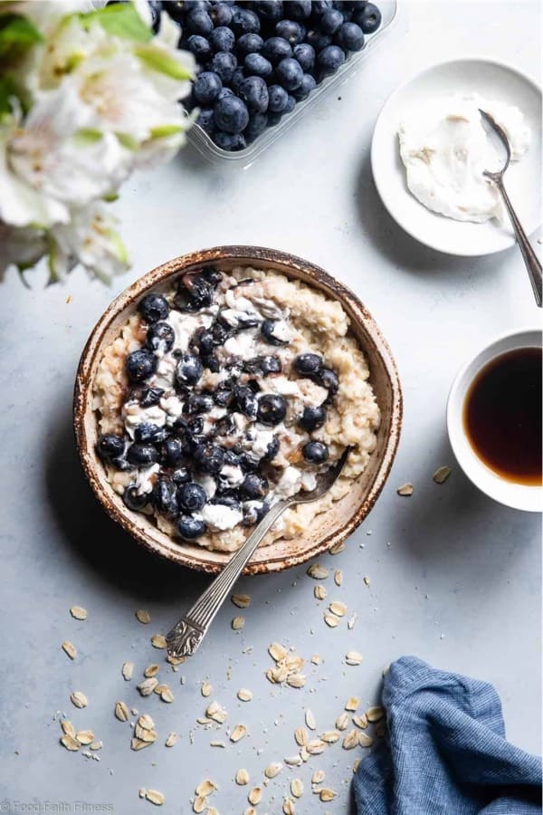 blueberry breakfast oatmeal