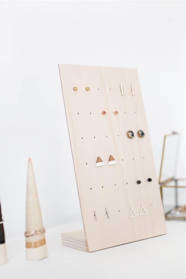how to make a simple wooden earring stand