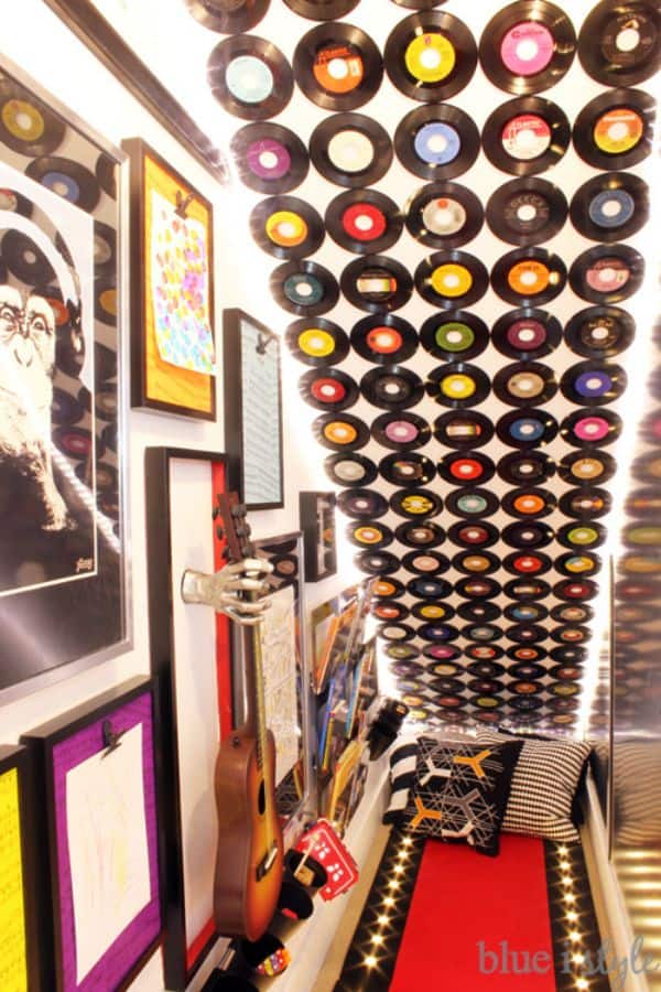 WALL COVER RECORDS