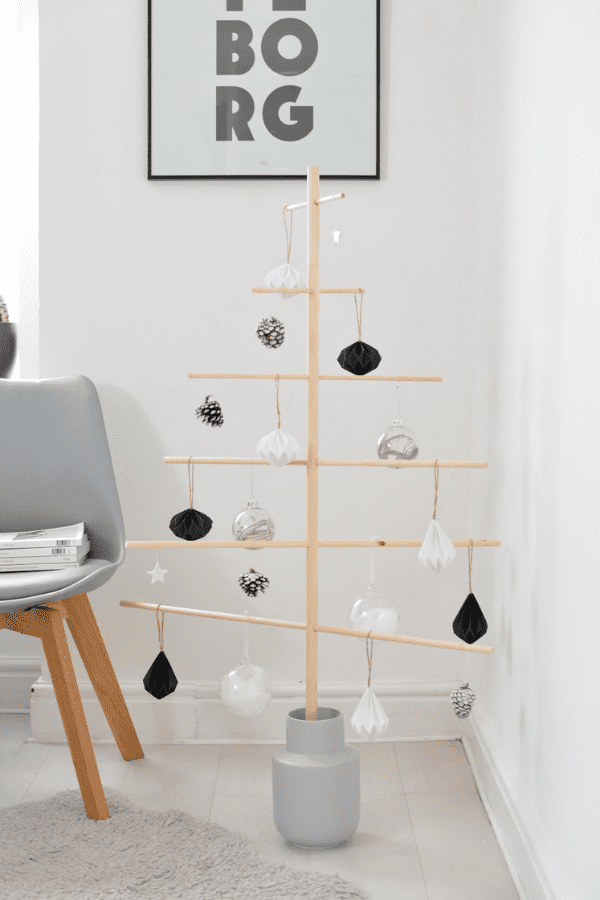 Alternative Wooden Christmas Tree