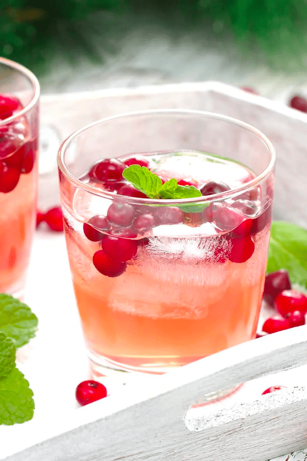 Mistletoe Martini Cranberry