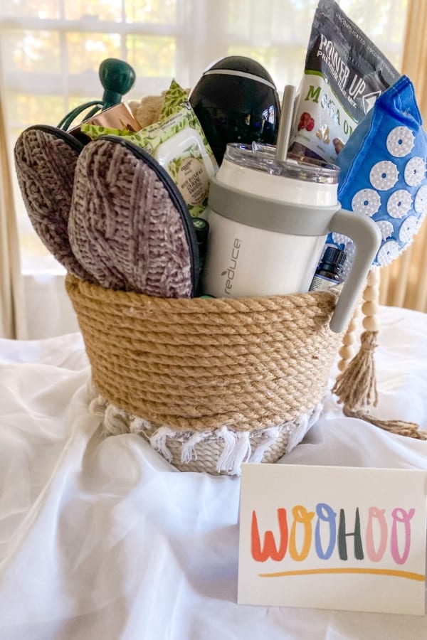 DIY HEALTH & WELLNESS GIFT BASKET