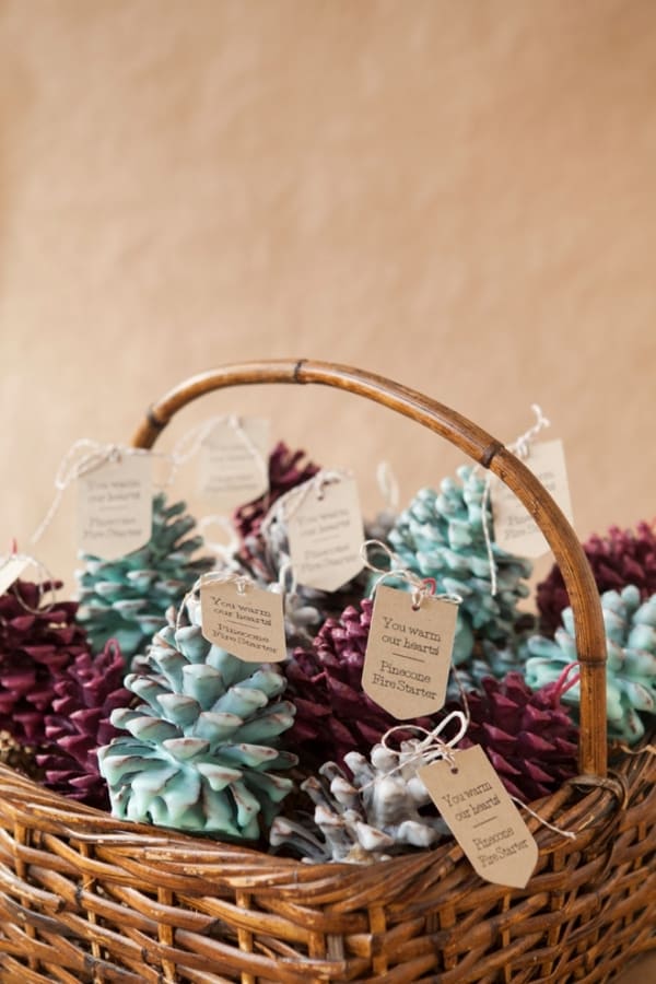 DIY PINECONE FIRE STARTER GIFT BASKET