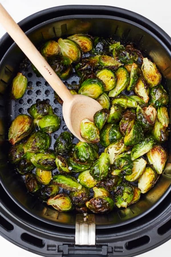 CRISPY AIR FRYER BRUSSELS SPROUTS