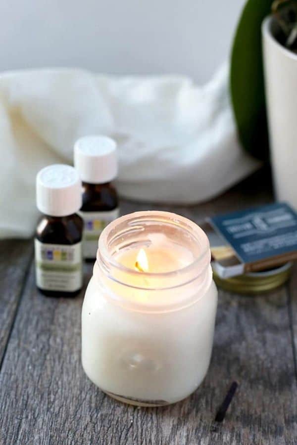 DIY SCENTED CANDLES