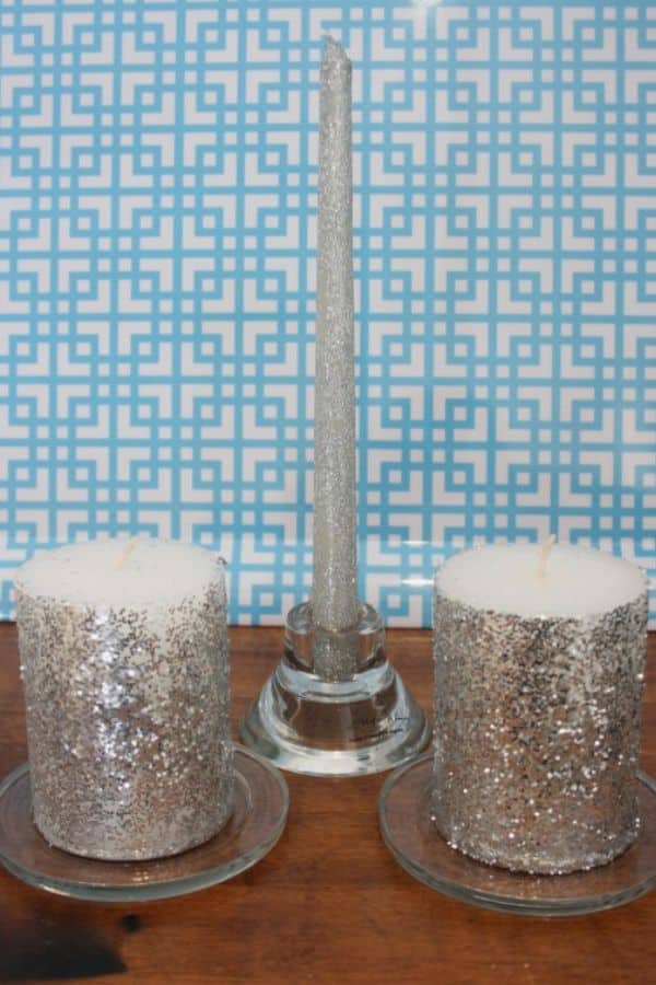 GLITTERY GLAM CANDLES