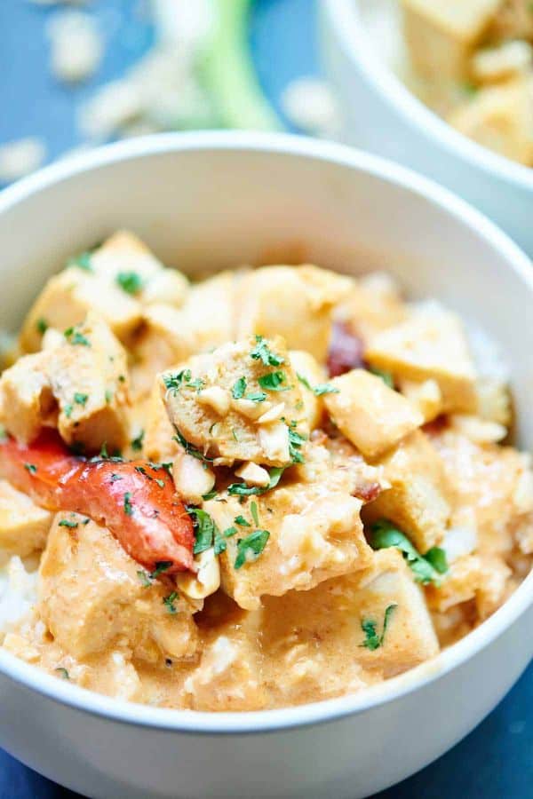 SLOW COOKER COCONUT THAI CURRY