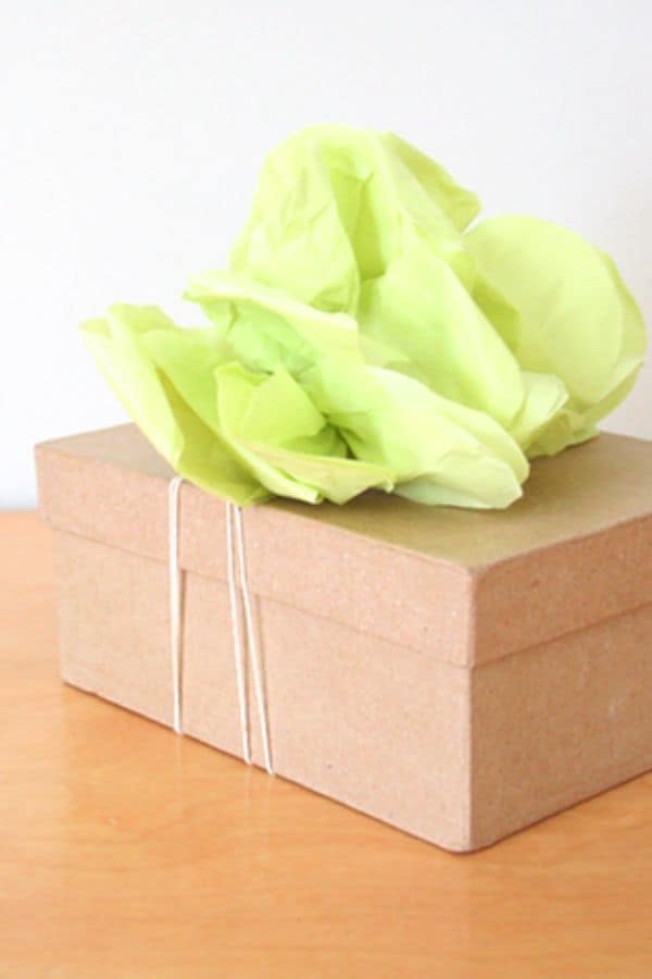 TISSUE PAPER GIFT TOPPERS