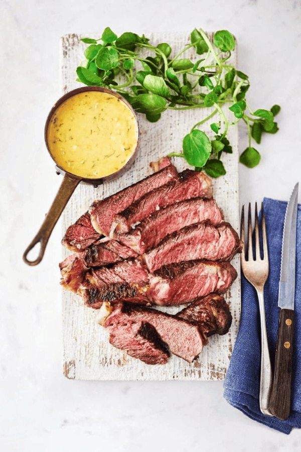 Boneless Rib-Eye Steak with Béarnaise Sauce