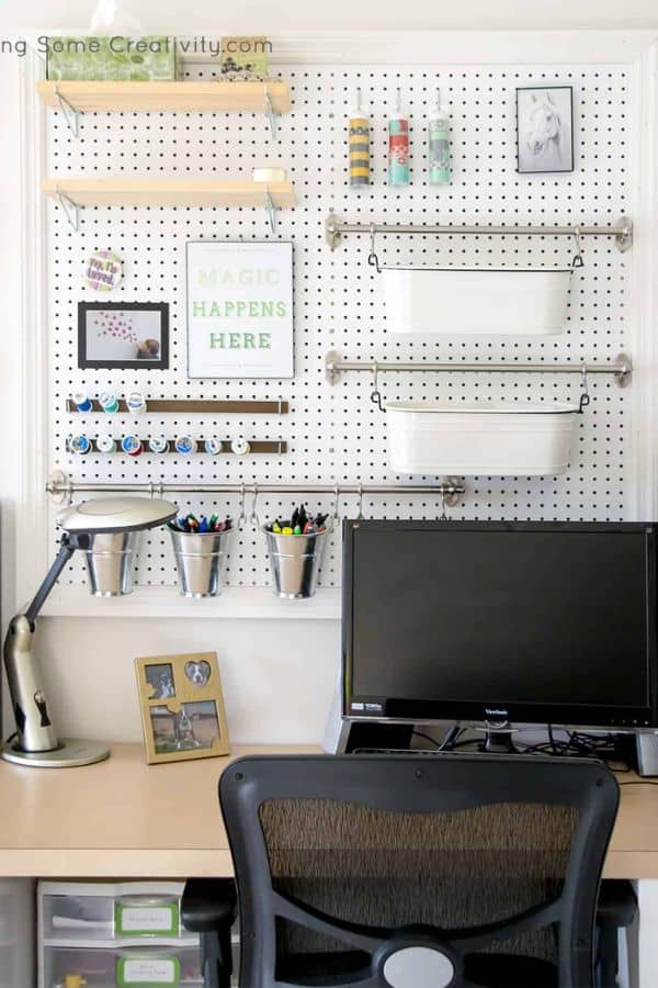 DIY PEGBOARD ORGANIZER