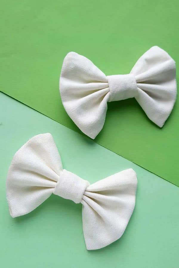 FABRIC BOWS