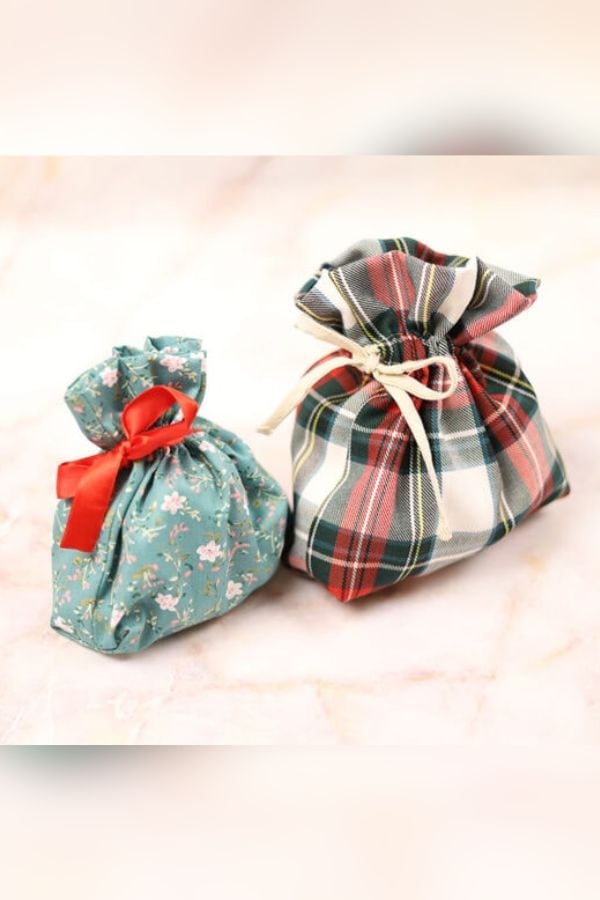 FABRIC GIFT BAGS