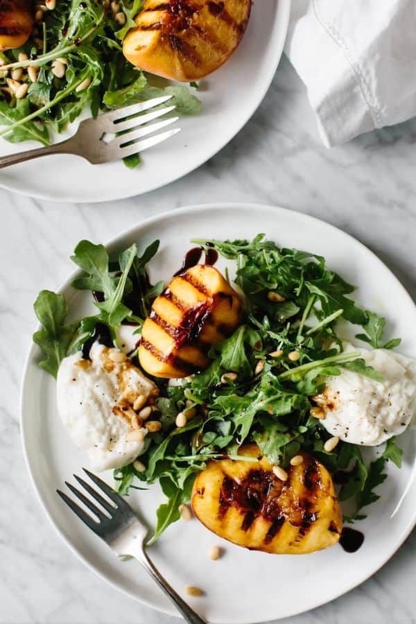 PEACH AND BURRATA SALAD