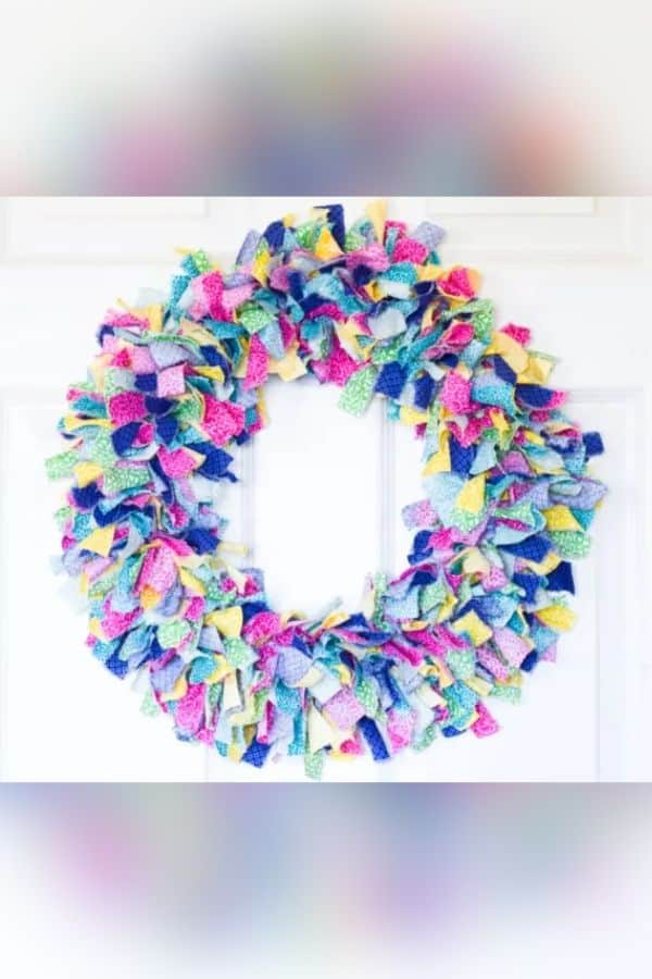 SCRAPPY FABRIC WREATH