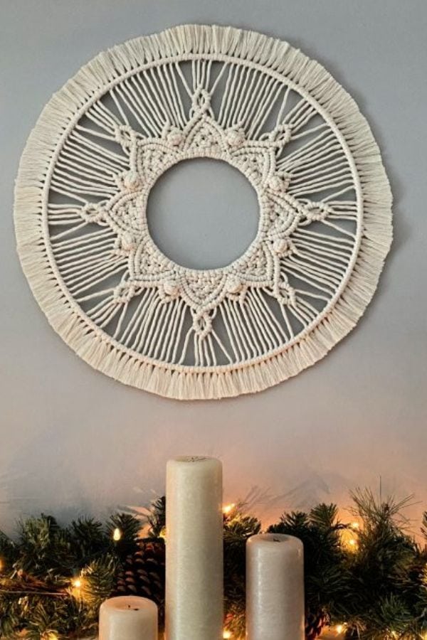 CIRCULAR MACRAME WALL HANGING