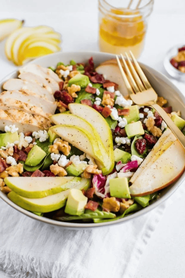 Pear Salad With Walnuts and Avocado Chicken