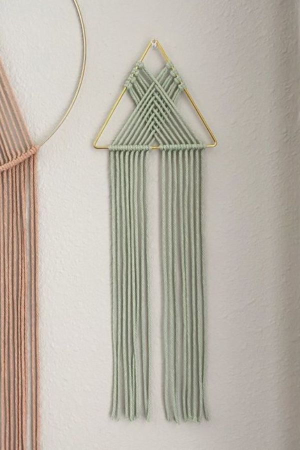 TRIANGLE MACRAME WALL HANGING