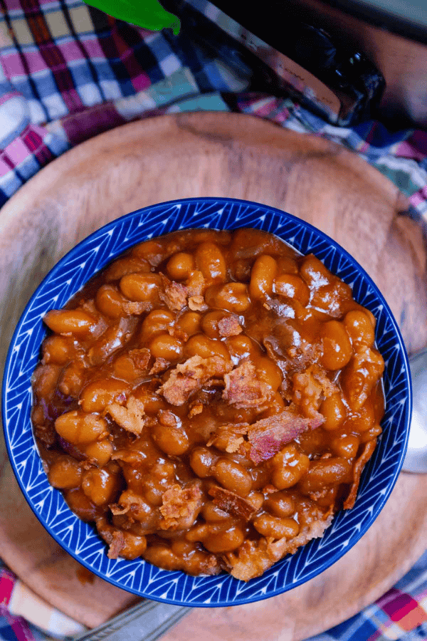 Easy Crock Pot Baked Beans